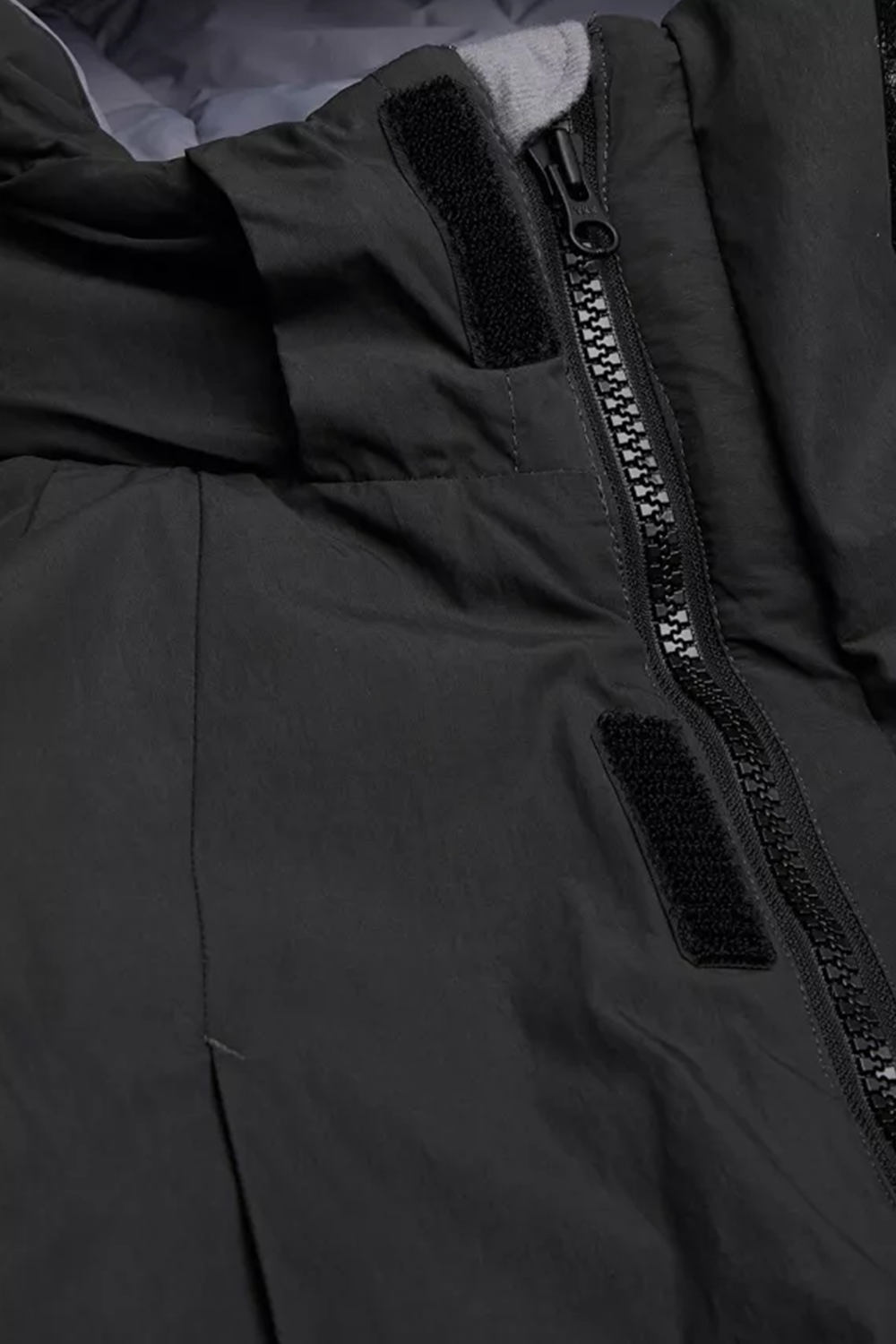 Deus Latitude Jacket (Black)